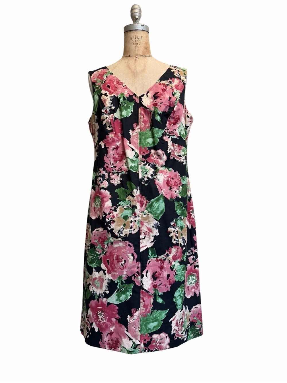 Talbot’s NWT Sleeveless V-Neck Floral Shift Dress Pink & Green on Black Size 14